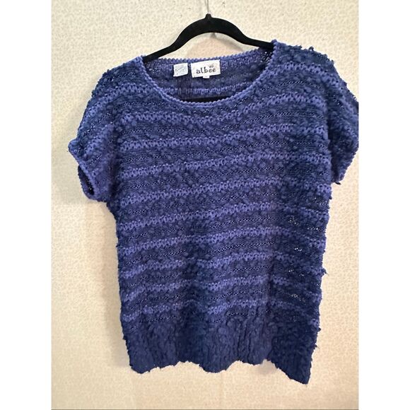 Albee sweater - Picture 1 of 6